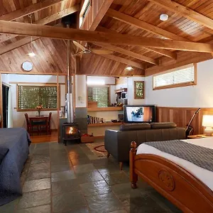  Lodge Sharlynn By The River Australië